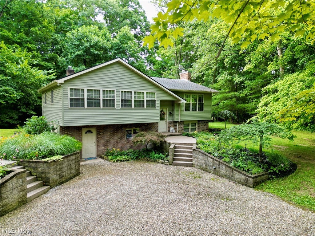 210 Camp Lane