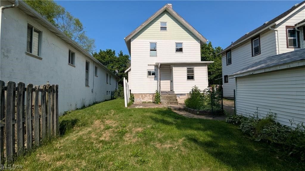 Photo of 2242 East Avenue, Akron, OH 44314 (MLS # 5182660)