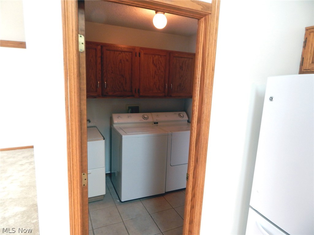 Pinewood Condo - Residential