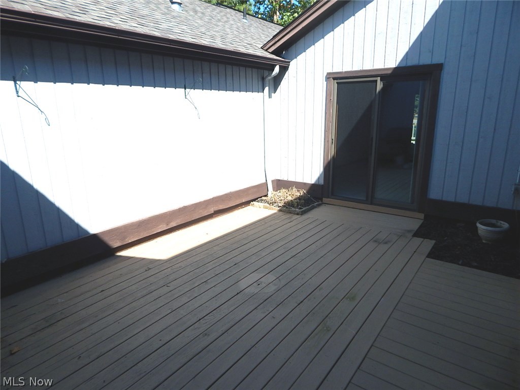 Pinewood Condo - Residential