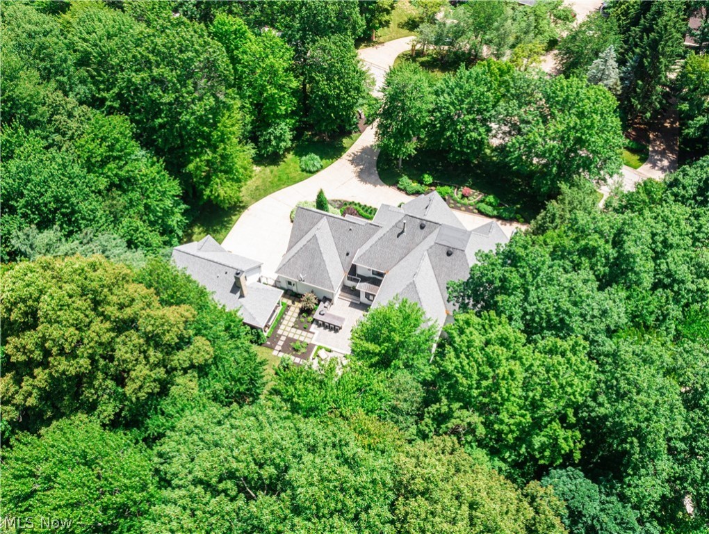 Crystal Shores - Residential