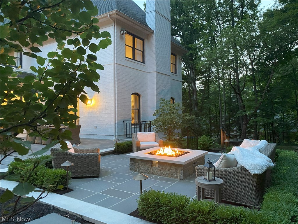 Crystal Shores - Residential