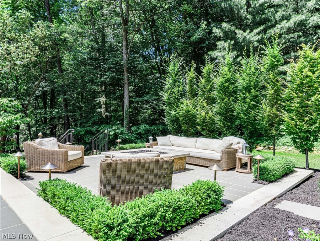 Crystal Shores - Residential