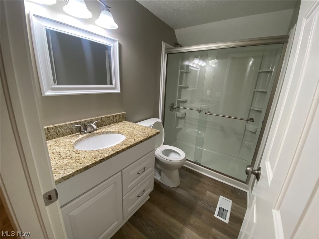 Franklyn Commons Condo - Residential