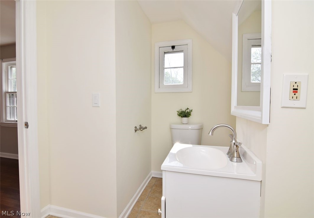 Frederick W Blatzs Pkwy Al - Residential