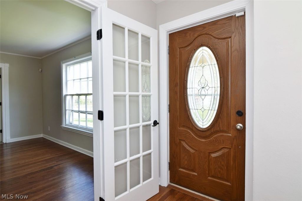 Photo of 2423 Eaton Road, University Heights, OH 44118 (MLS # 5203856)