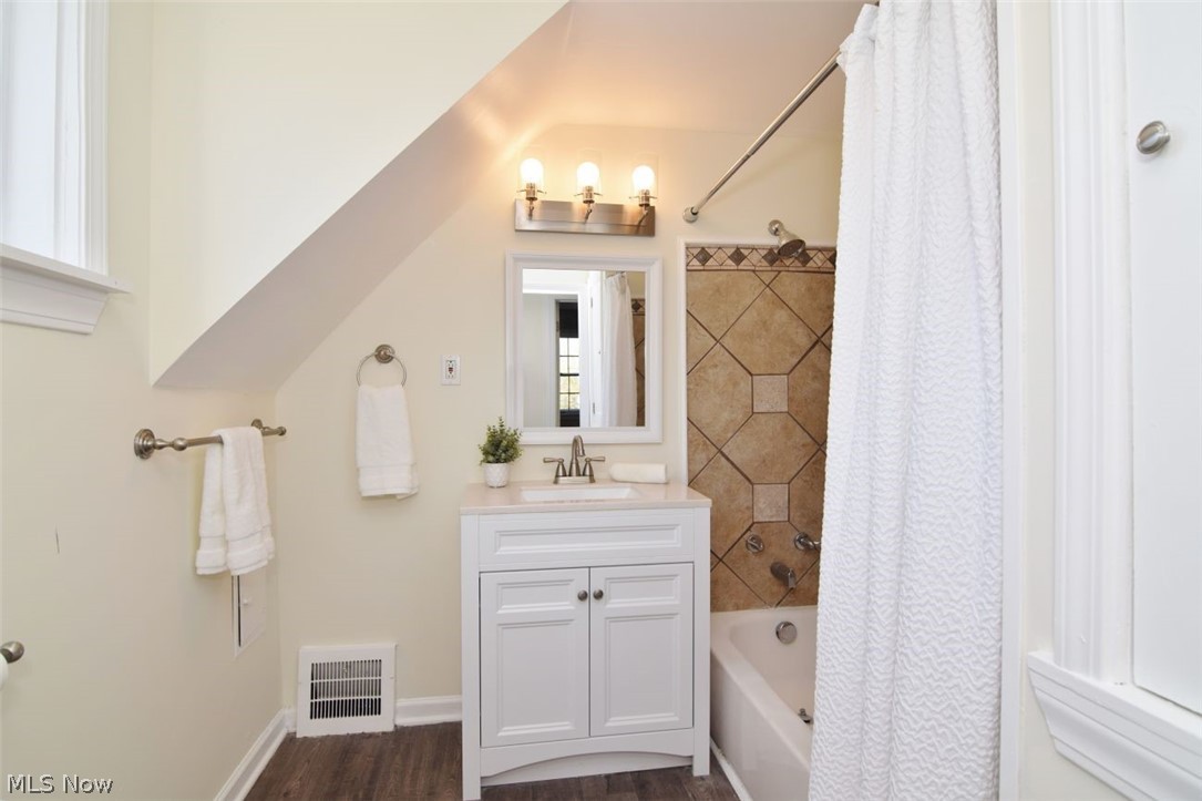 Frederick W Blatzs Pkwy Al - Residential