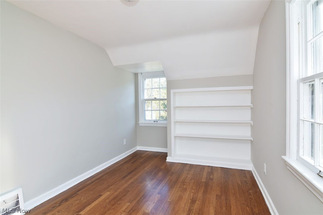 Frederick W Blatzs Pkwy Al - Residential