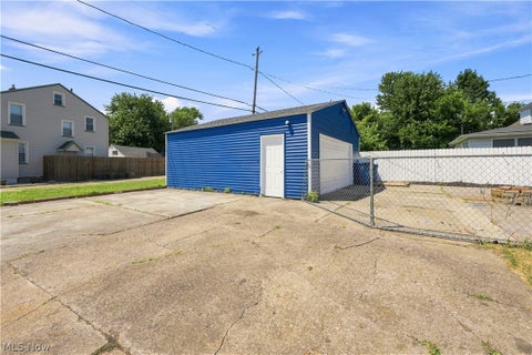 Tiny photo for 418 Missouri Avenue, Lorain, OH 44052 (MLS # 5257131)