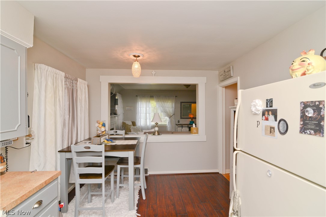 Meadowbrook Vill - Residential