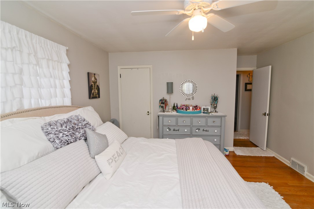 Meadowbrook Vill - Residential