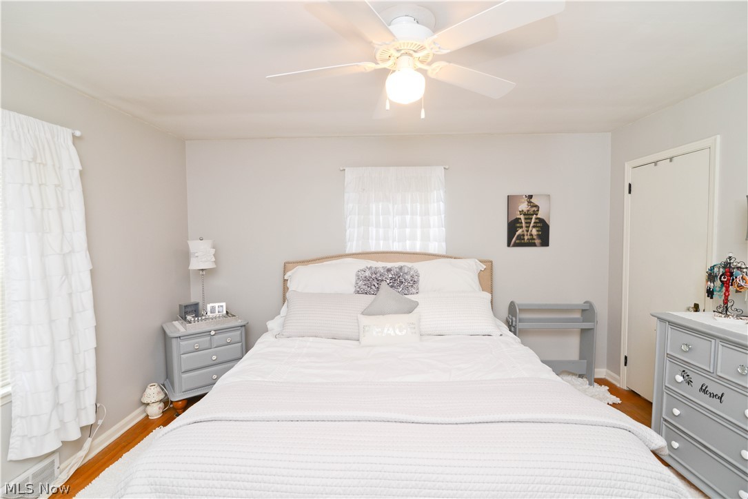 Meadowbrook Vill - Residential