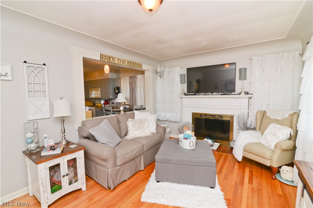 Meadowbrook Vill - Residential