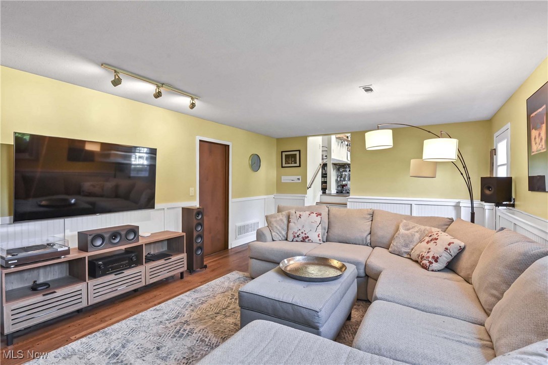 Wonneta Pkwy 02 - Residential