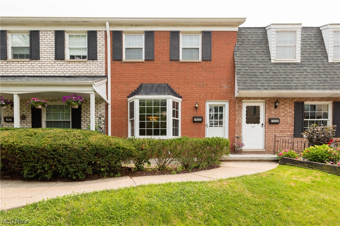 Enjoy low-maintenance living with this charming town home, nestled in Fairview Park!
As you enter the front door, you'll be greeted by a large bay window (2020) that floods the entryway with natural light. The open floor plan connects the living and dining room, providing a spacious area for relaxing and entertaining. The updated kitchen features newer cabinets/flooring, and stainless steel appliances—all included with the sale!
Upstairs are 2 generous sized bedrooms, a full bath and additional space, with the possibility of transforming it into a third bedroom or home office.
The attached 2-car garage offers secure parking and convenient access to the lower level. Here, you'll discover a versatile space that can be utilized as a family room or a recreational area.
1-year CINCH Home Warranty included! Schedule your private showing today!