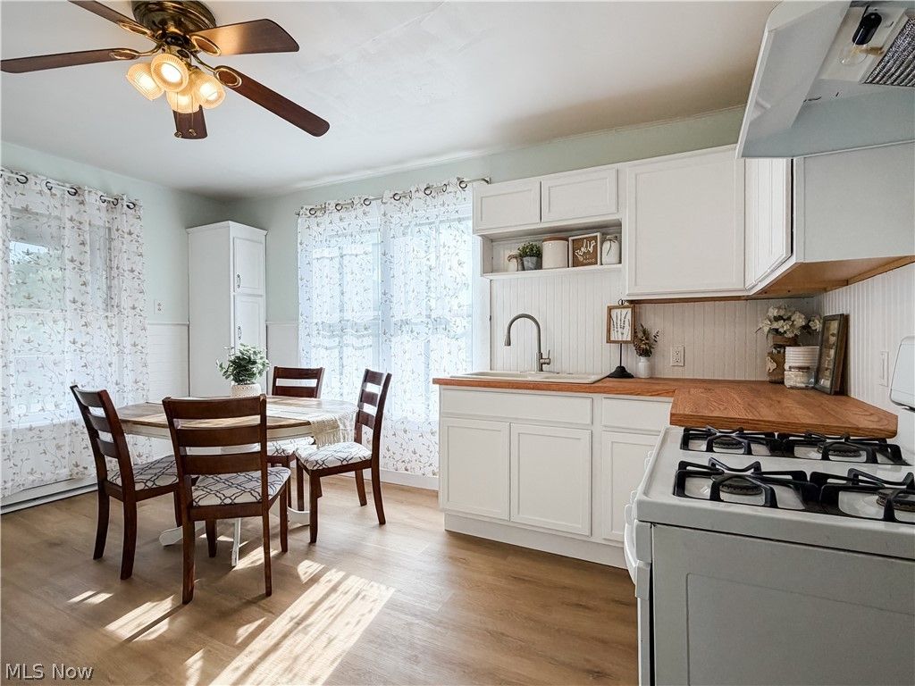 Photo of 66 Federal Street, Little Hocking, OH 45742 (MLS # 5206915)
