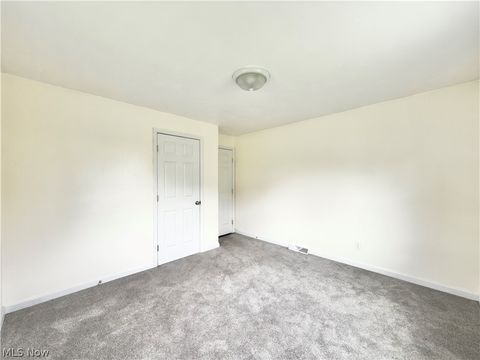Tiny photo for 1215 Valley View Drive, Boardman, OH 44512 (MLS # 5210603)