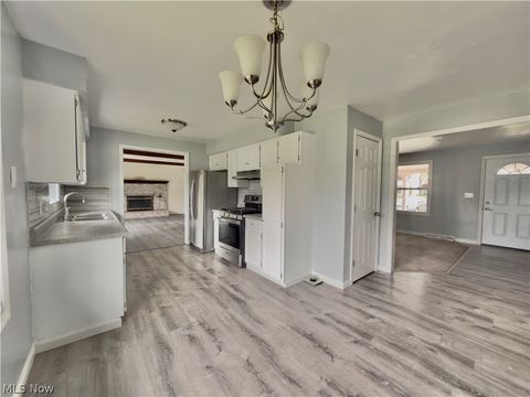 Tiny photo for 1215 Valley View Drive, Boardman, OH 44512 (MLS # 5210603)