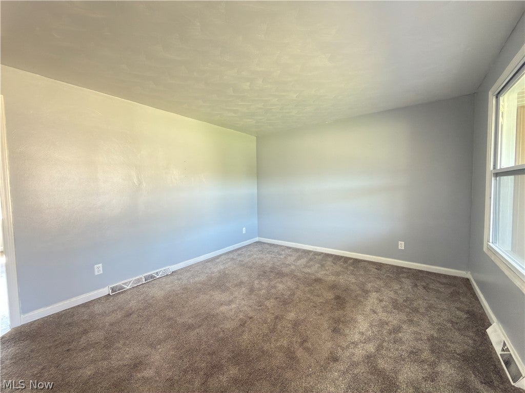 1215 Valley View Drive