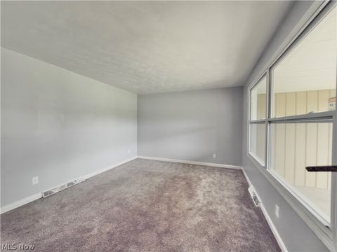 Tiny photo for 1215 Valley View Drive, Boardman, OH 44512 (MLS # 5210603)