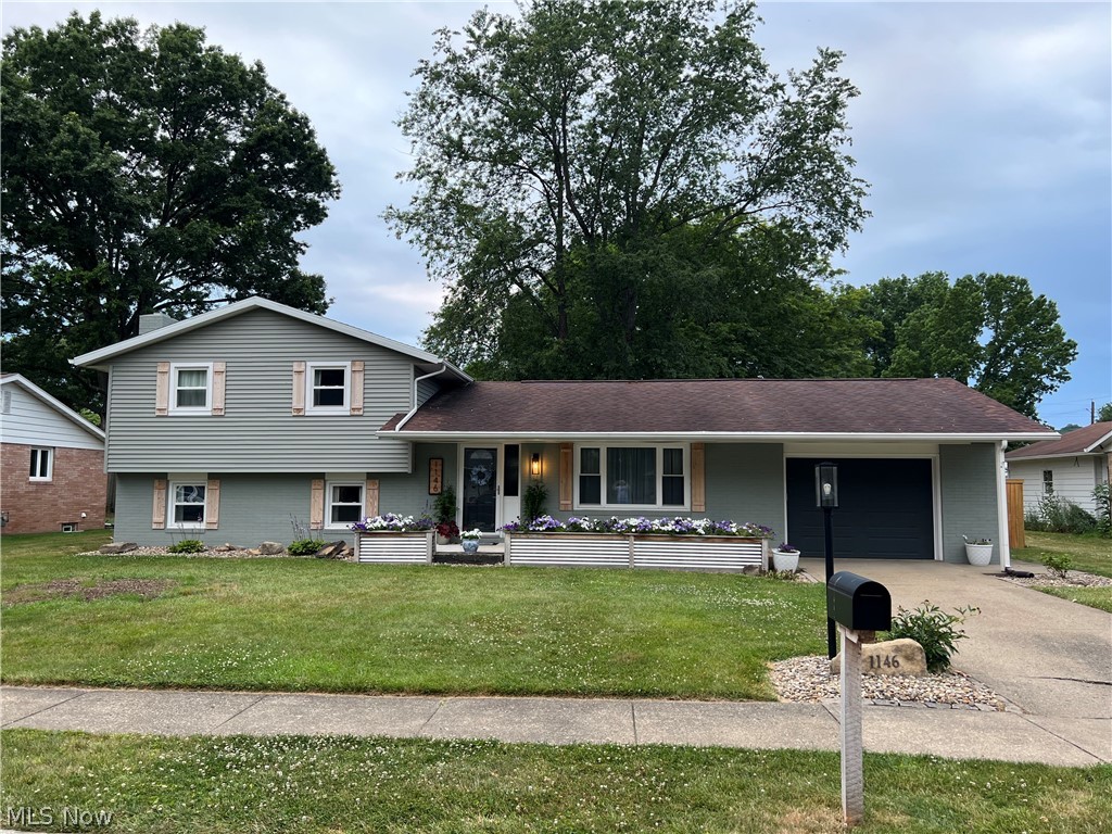 Oldtown Colonial Estate - Residential