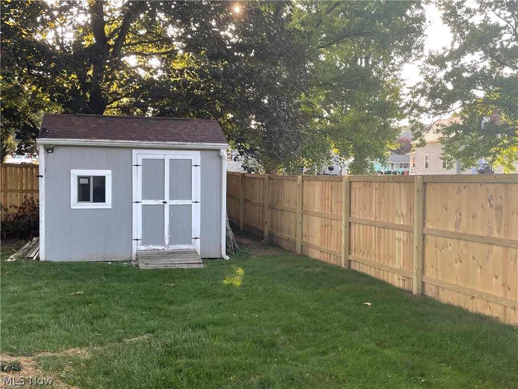 Oldtown Colonial Estate - Residential