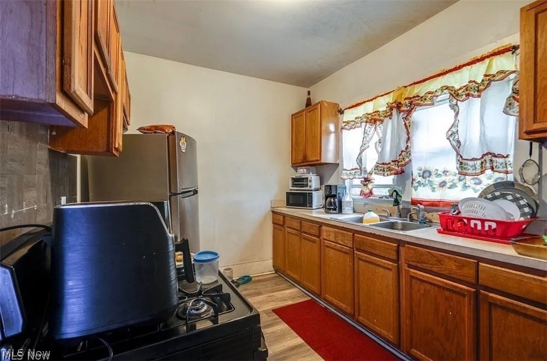 College Park 02/T A Mccaslin - Residential Income