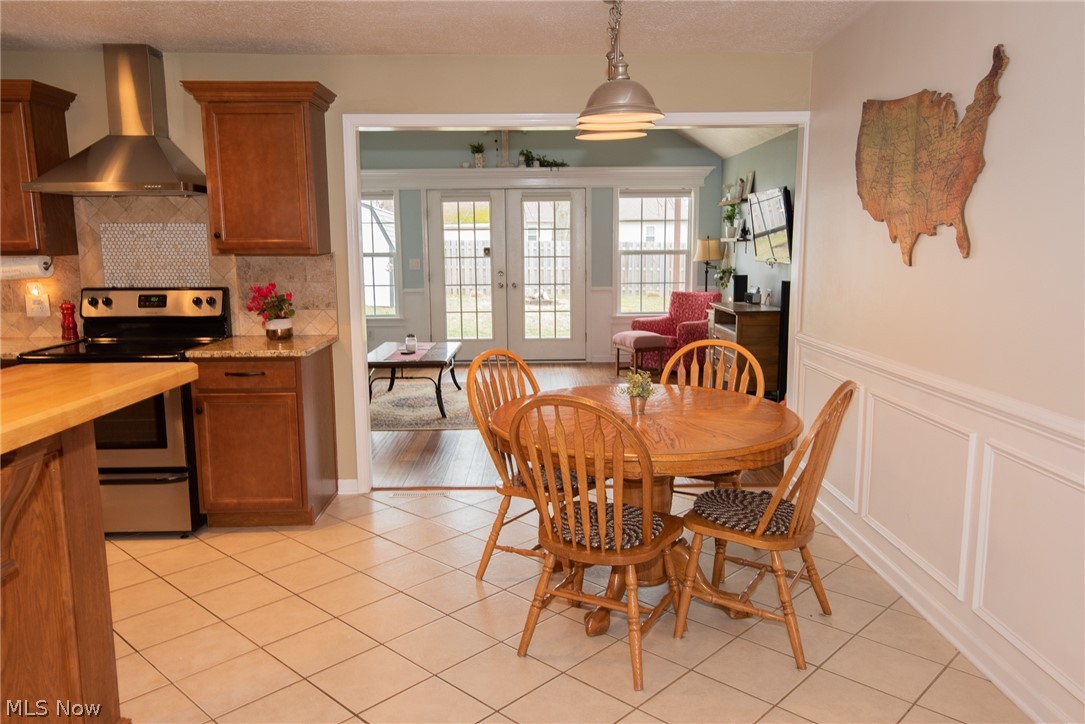 Arrowhead Beach - Residential