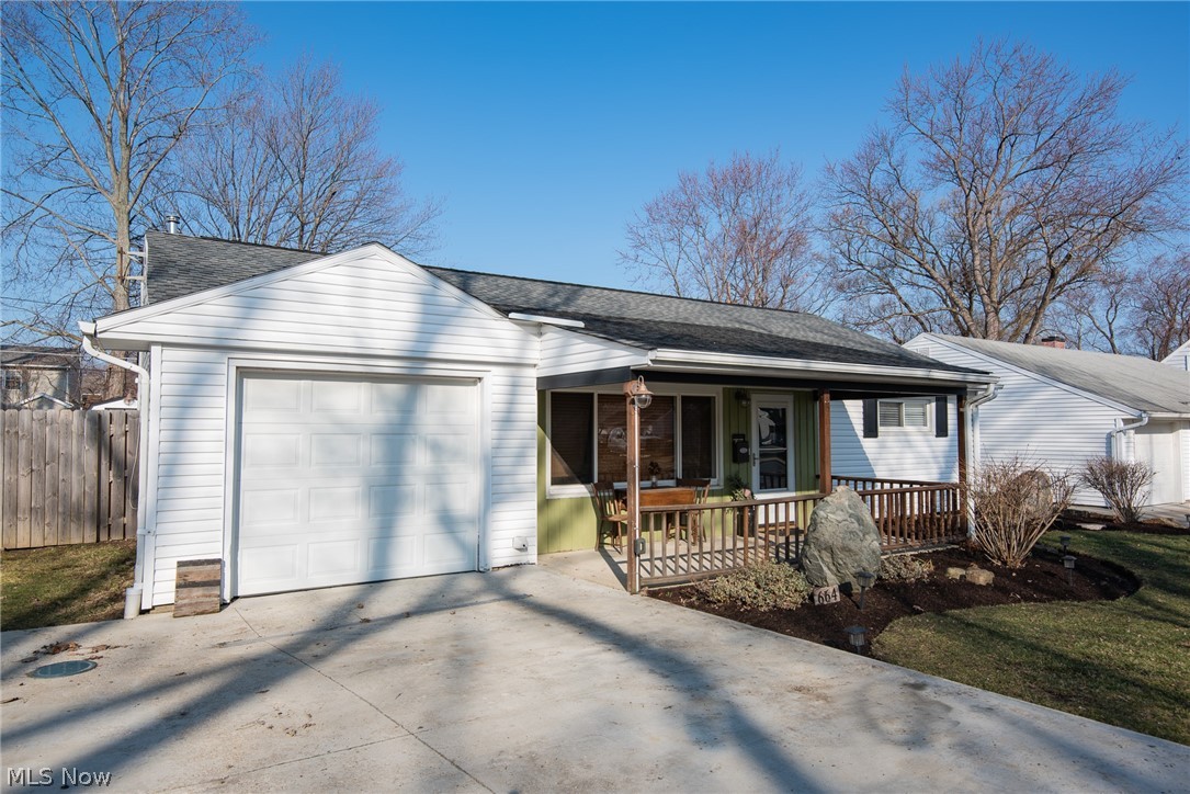 Arrowhead Beach - Residential