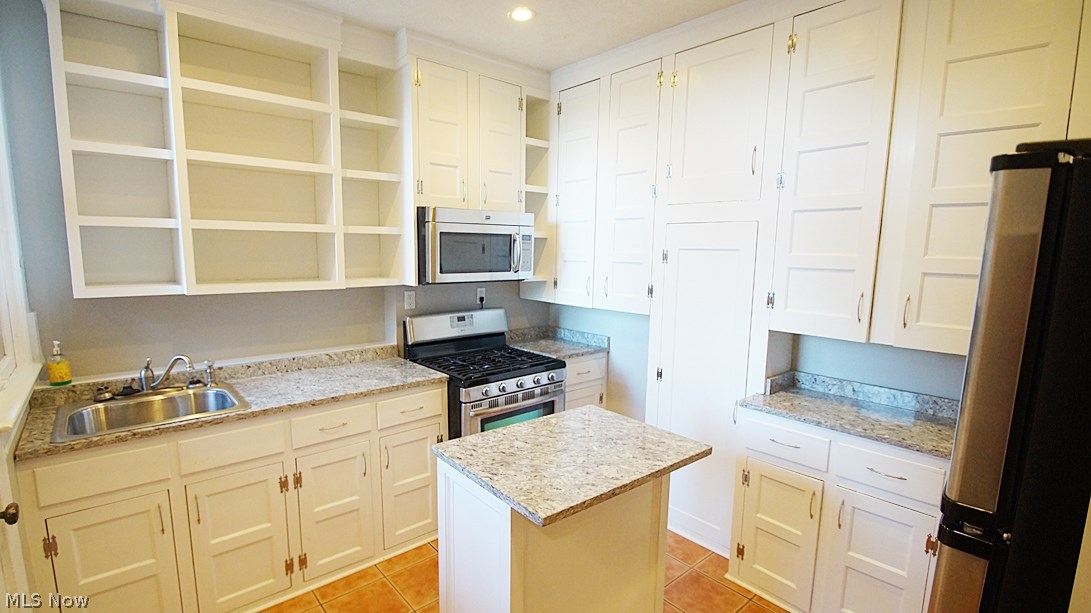 Euclid Heights Blvd Condo - Residential Lease