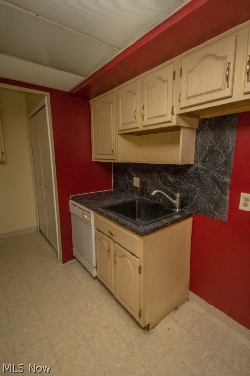 Independence Place West Condo - Residential