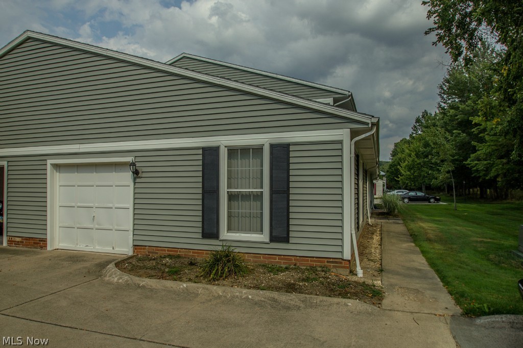 Independence Place West Condo - Residential