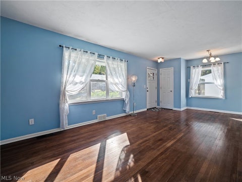 Tiny photo for 446 Lakewood Avenue, Brunswick, OH 44212 (MLS # 5255547)