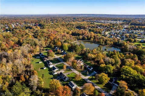 Tiny photo for 446 Lakewood Avenue, Brunswick, OH 44212 (MLS # 5255547)