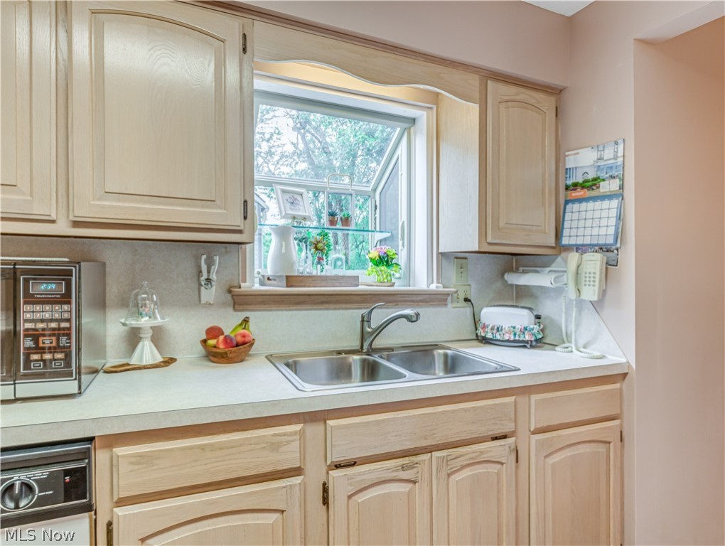 Shoreview Ridge Condo - Residential