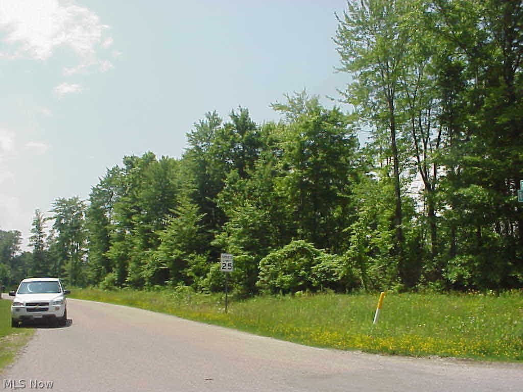 Boston Reserve - Land