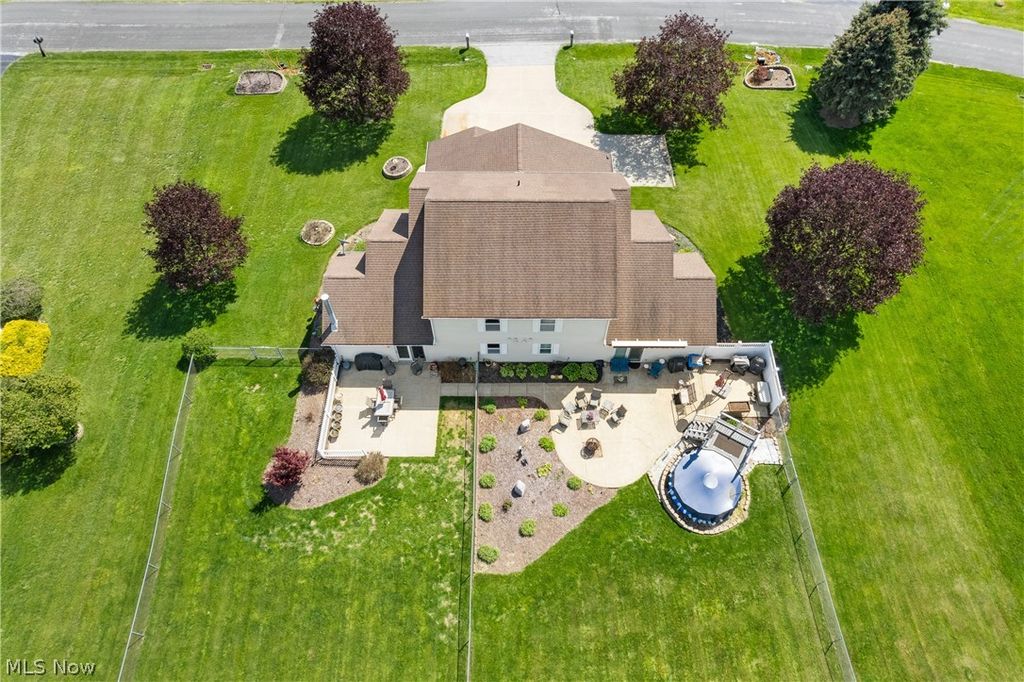 Photo of 1995 Rolling Meadows Lane, Akron, OH 44312 (MLS # 5204244)