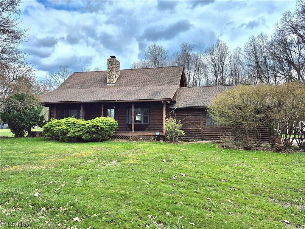 Photo of 1174 Henn Hyde Road NE, Warren, OH 44484 (MLS # 5198966)