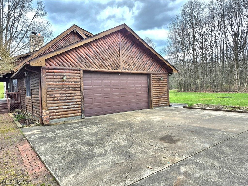 Photo of 1174 Henn Hyde Road NE, Warren, OH 44484 (MLS # 5198966)