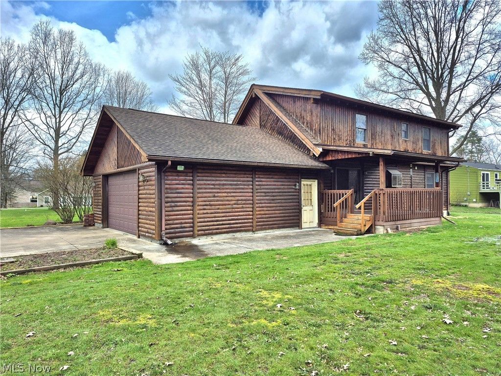 Photo of 1174 Henn Hyde Road NE, Warren, OH 44484 (MLS # 5198966)