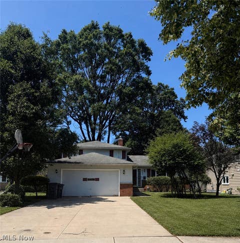 Homes For Rent - 6580 Forest Glen Avenue<br/> Cuyahoga County, Solon, OH 44139