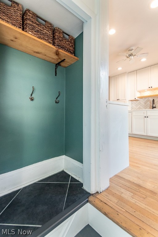 Alden B Hare Cos Lyndhurst Ma - Residential