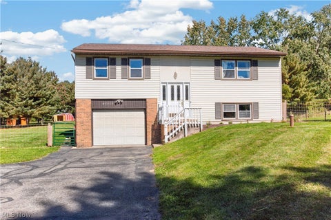 Photo of 12640 Doylestown Road, Rittman, OH 44270 (MLS # 5255221)