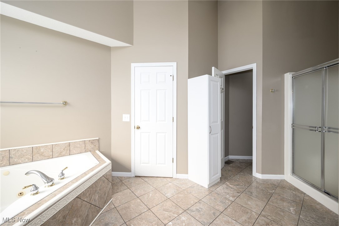 Bayside Lakes - Residential