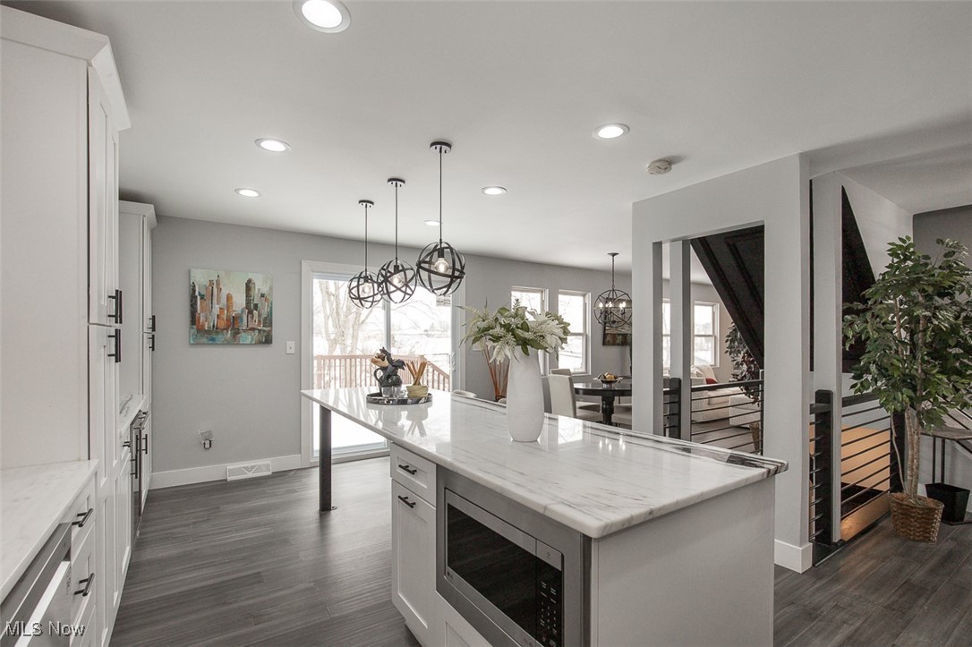 Cape Cod Estates - Residential