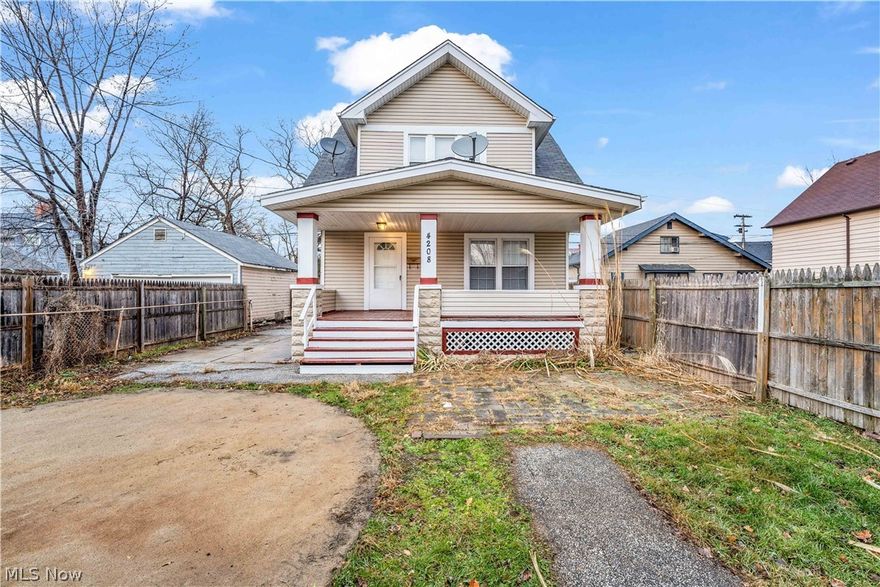 4208 Archwood, Cleveland- 3 bed 1 bath single family home! //
 
$900 rent/ $900 deposit //
$49 application fee per adult //
NO SMOKING //
1 time $129 non-refundable set up fee paid at lease signing //

$30/month required resident benefit package; can include personal property/liability insurance for an additional $5/month for $35/month total. //

All applicants are required to fill out a PetScreening app, found on our website directly on the app before being processed. Even if you have NO pets - this app must be filled out. One-time, non-refundable pet fee of $200-300 per animal applies to all pets & must be paid prior to or when you pay your first month rent. (No fee for qualified assistance animals). //

Our app is processed through secure site: Findigs, they require ID & income verification. W/O this, your app will not be processed. They offer24/7chat support on their app directly for questions. //

Remodeled from top to bottom this 3 bed 1 bath home won't last long! La