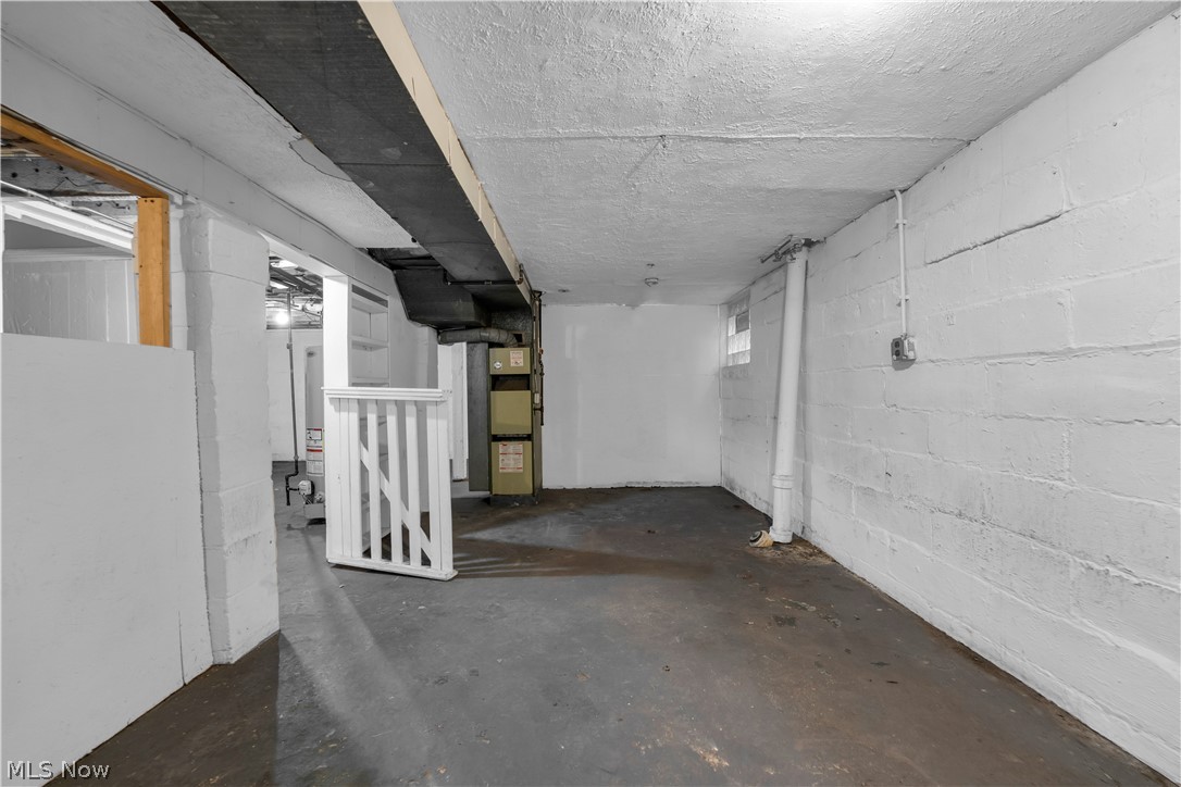 Original Brooklyn Township - Residential Lease