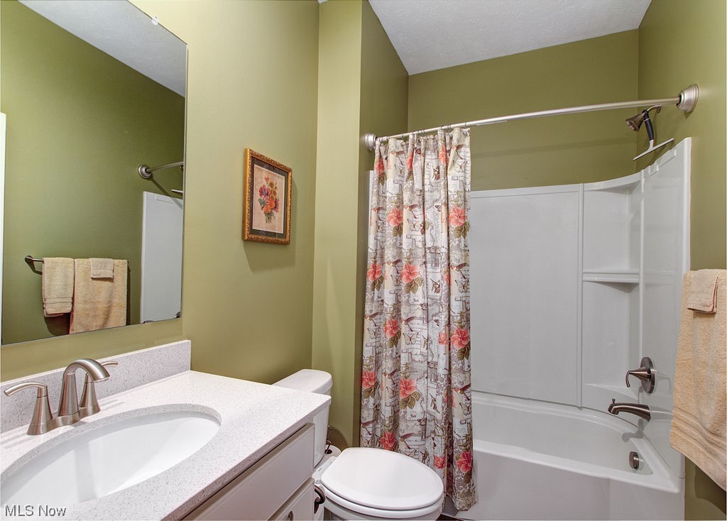 Quail Hollow 10 - Residential