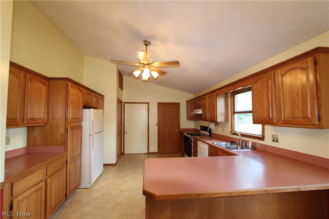 Rose Acres - Residential