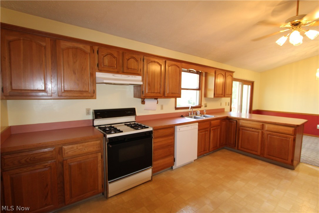 Rose Acres - Residential